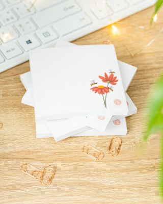 K Valentýnu patří červená ♥️. I na mém e-shopu najdete spoustu produktů s touto barvou 🥰 Stačí si jen vybrat 😊. #diar...